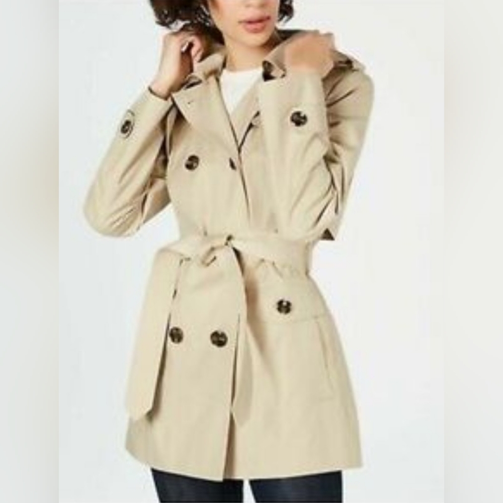 London Fog Collection Cream Button Up Jacket With Hood